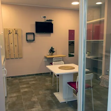 Anrora 2 Lägenhet Belgrad